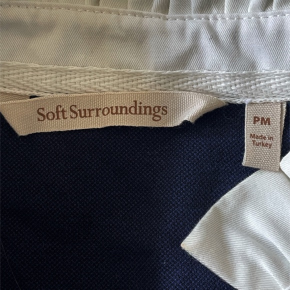 Soft Surroundings Navy Shirt Size Medium Petite - Picture 2 of 8